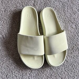 lululemon athletica Cream Sandals
